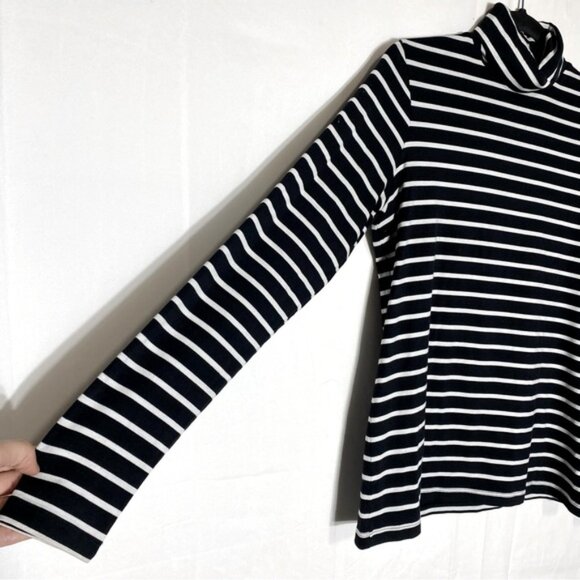 Banana Republic Threadsoft Black White Striped Long Sleeve Turtleneck Shirt M - Picture 10 of 14